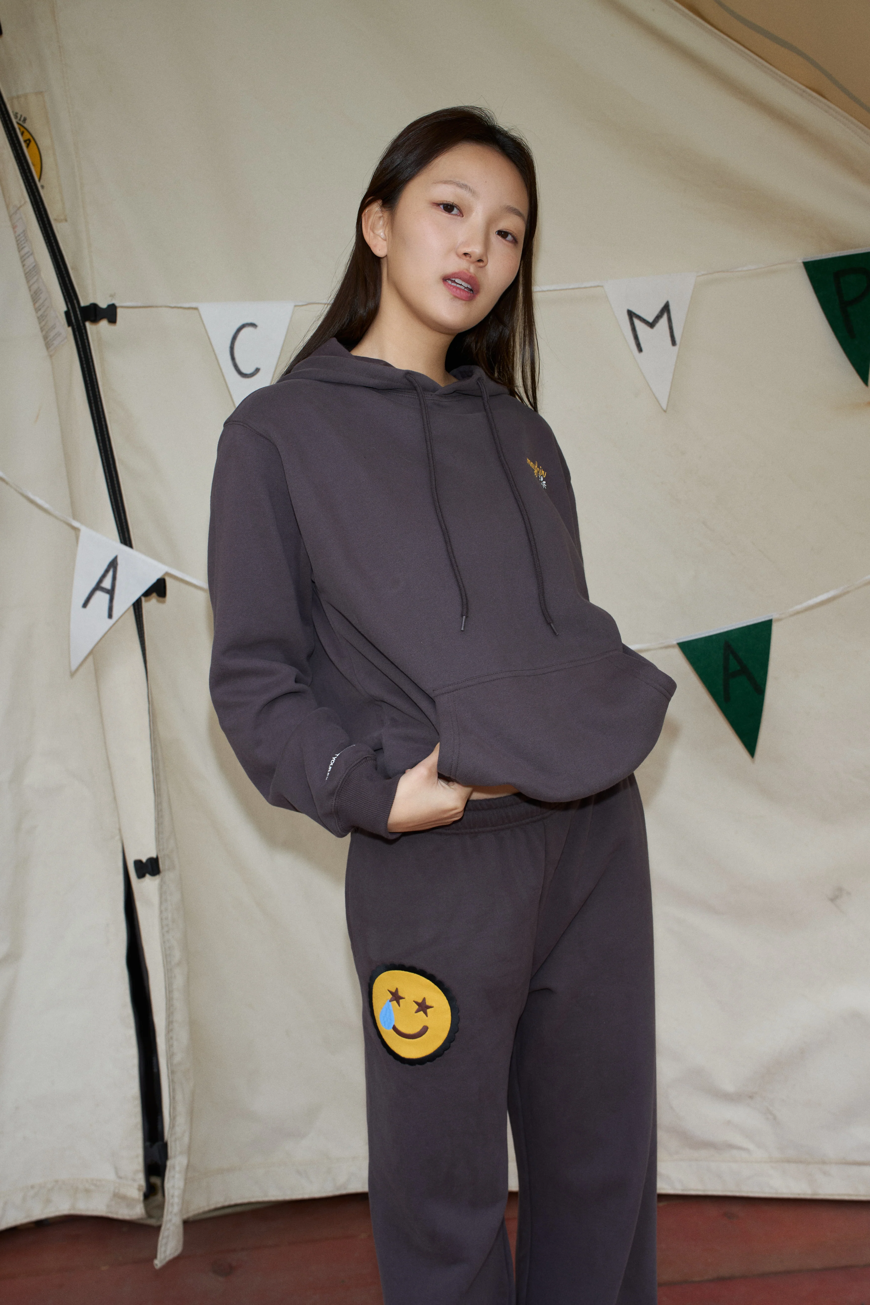 Desert Feeling Classic Wide Leg Sweatpants - Image 6