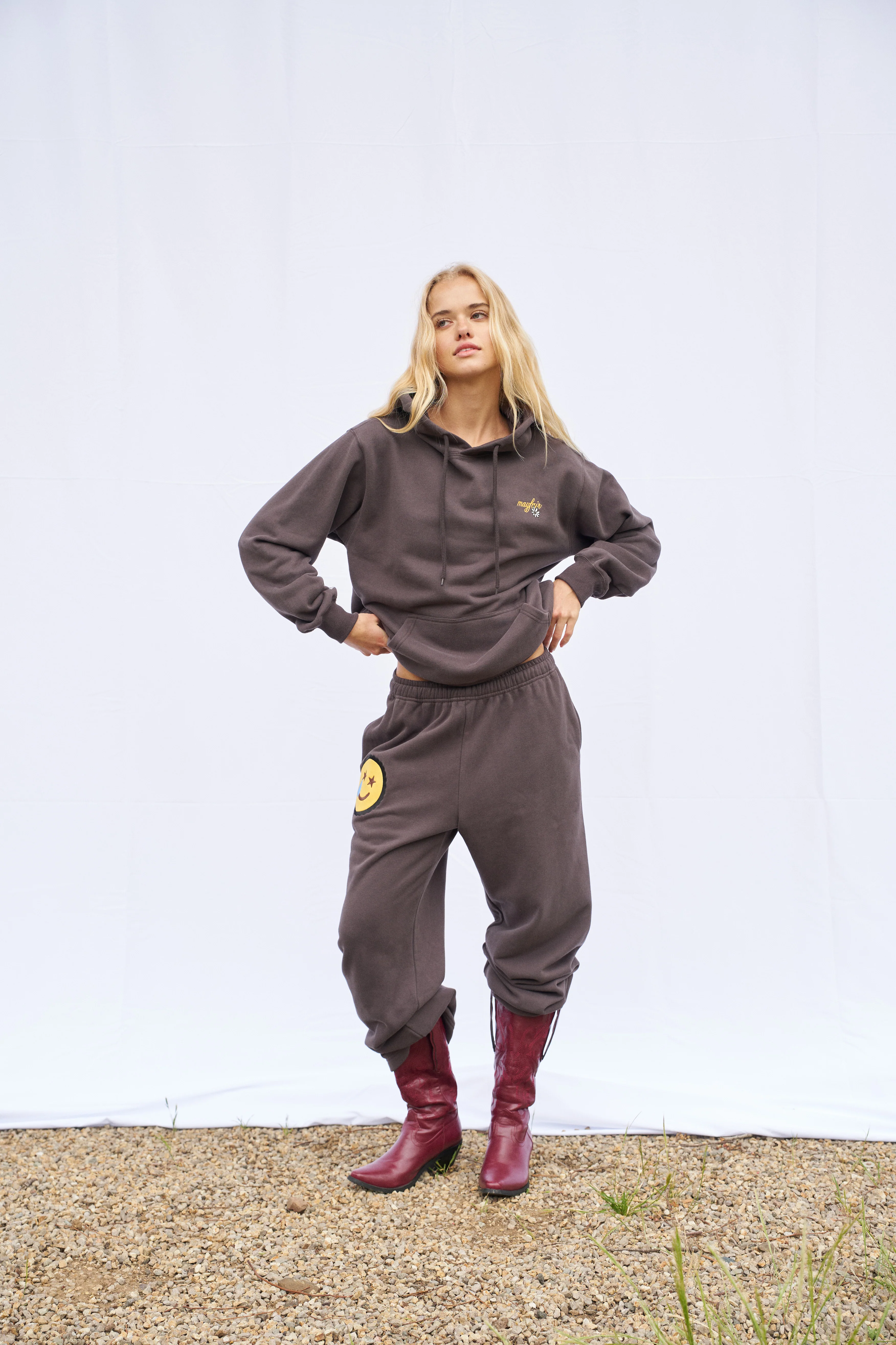 Desert Feeling Classic Hoodie - Image 3