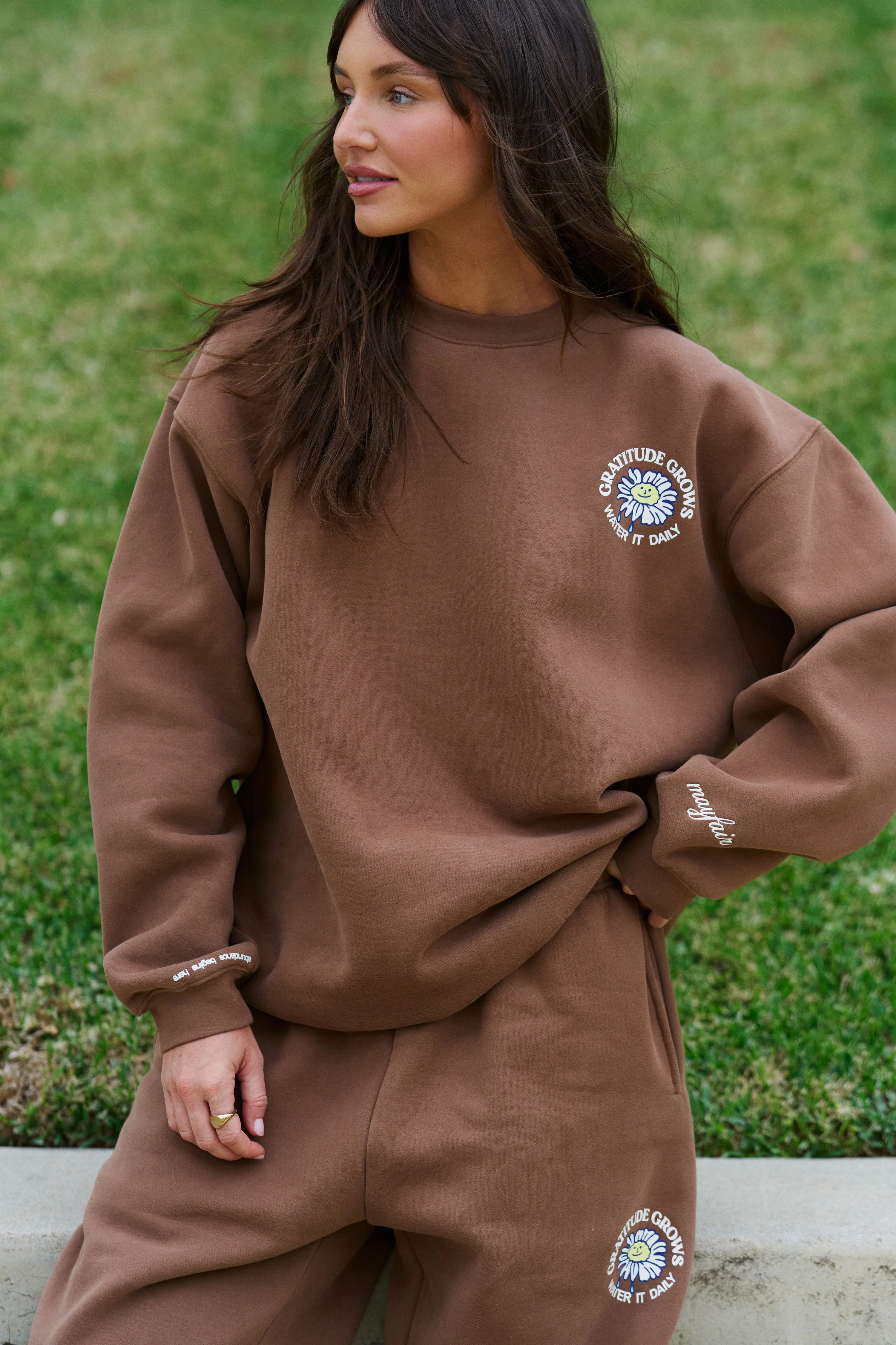 Gratitude Grows Crewneck - Image 4