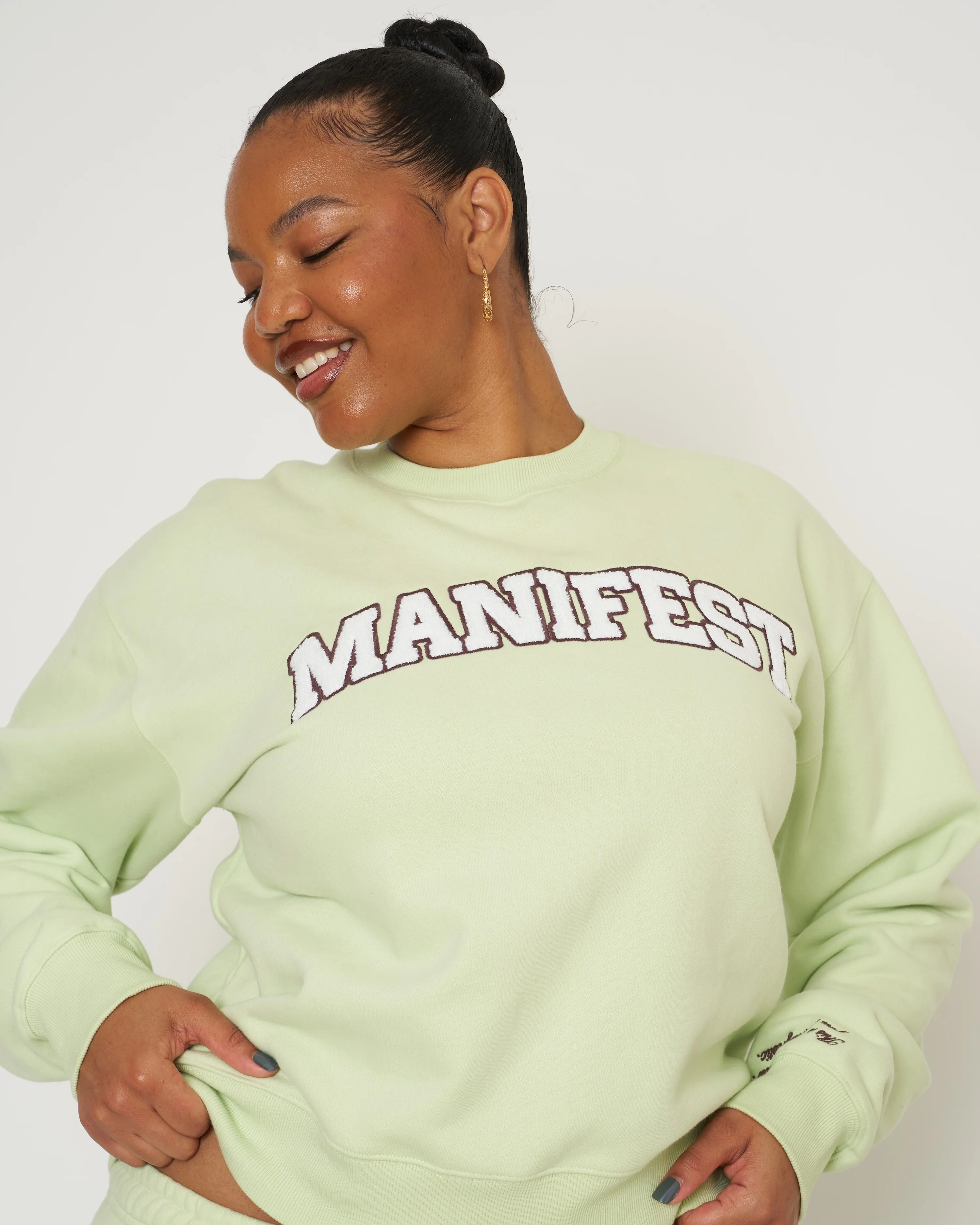 Manifest Classic Crewneck - Image 17