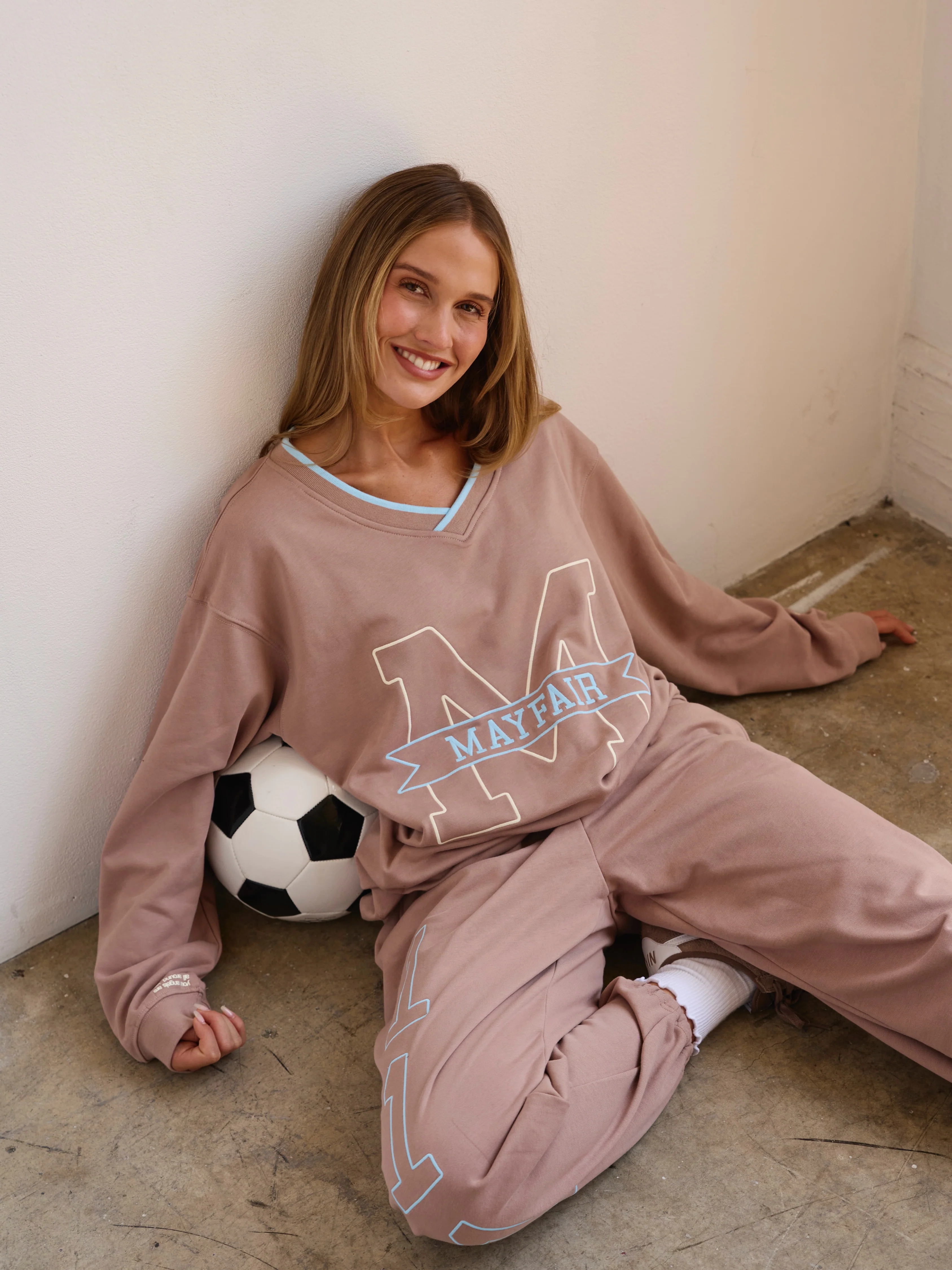 Mayfair Angels V-Neck Sweatshirt - Image 12