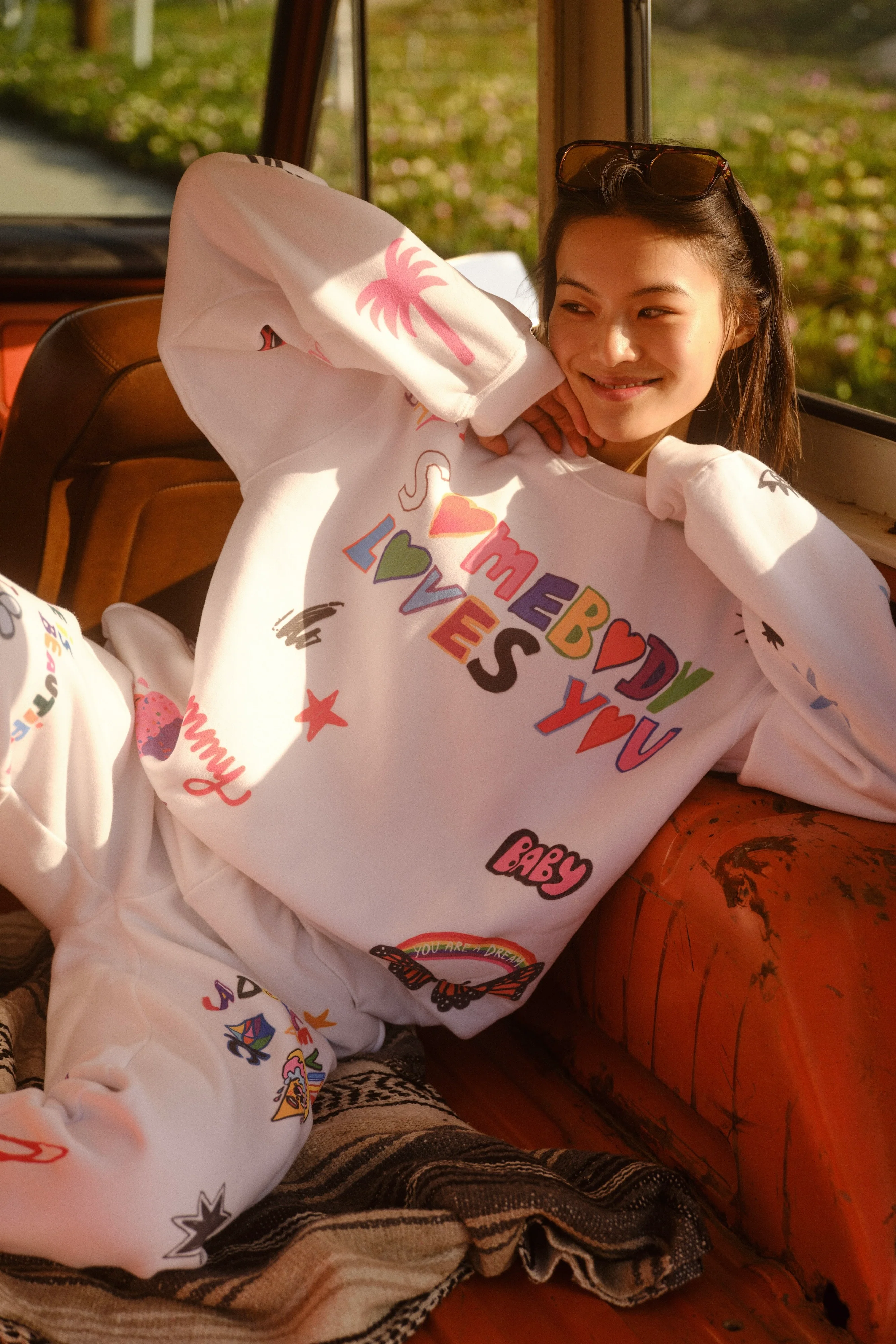 Mayfair x @iscreamcolour Somebody Loves You Crewneck - Image 5