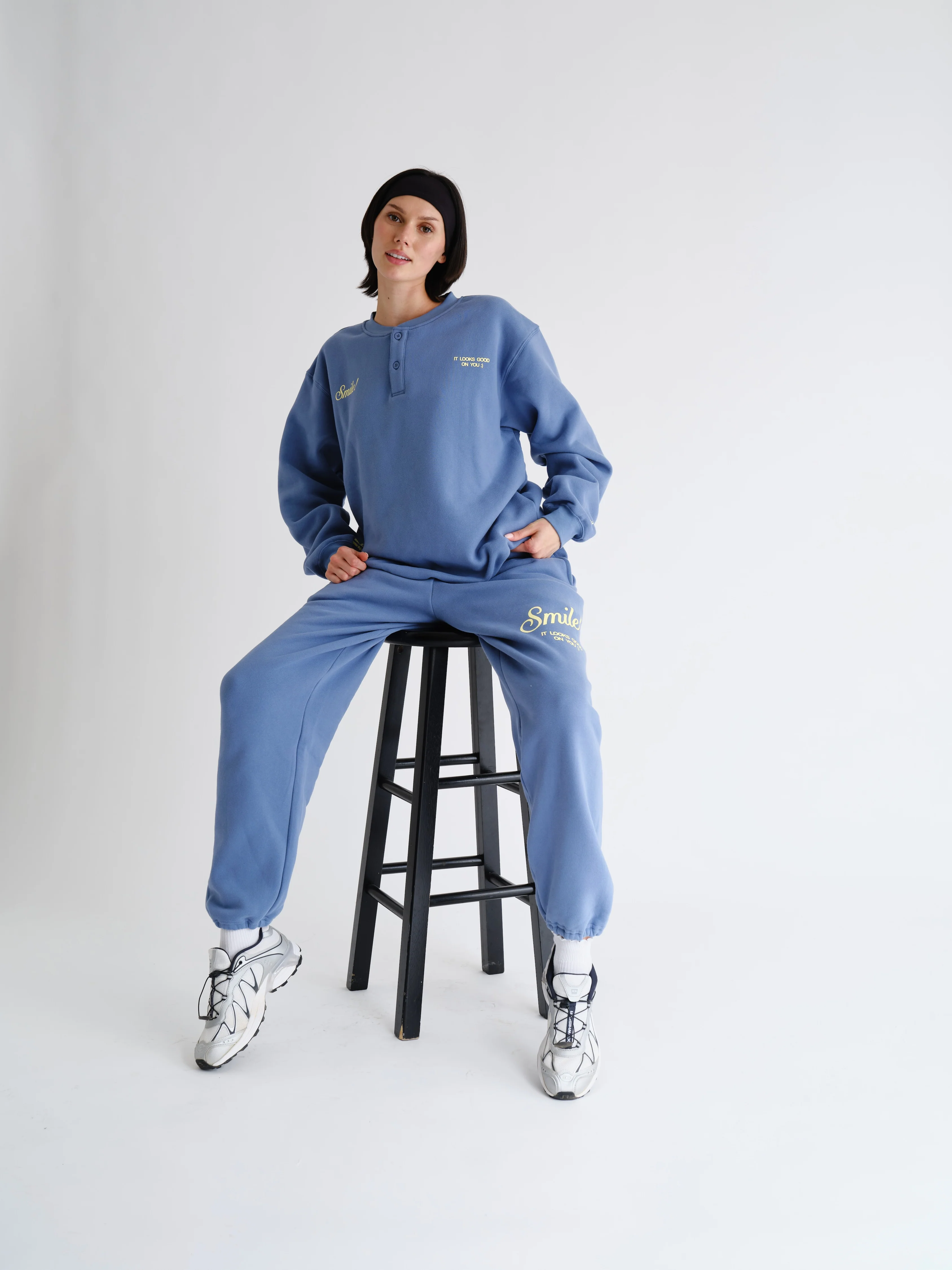 Smile Oversized Henley - Image 14